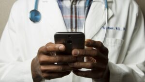 Fraud Calls In Switzerland Drop 75% After Caller ID Rules Extend To Mobile Numbers