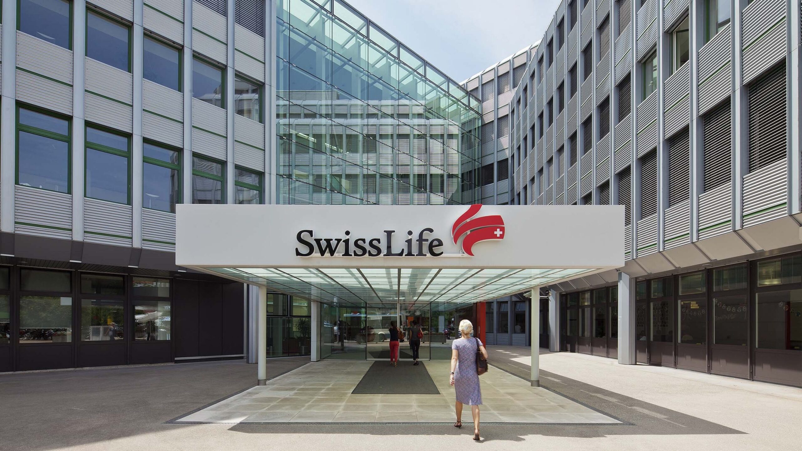Switzerland Job Cuts: Swiss Life Braces For Major Layoffs As McKinsey-Driven Overhaul Nears